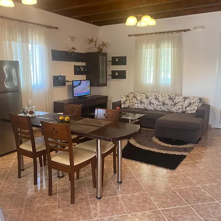 Spiros Place Corfu Ferienhaus *