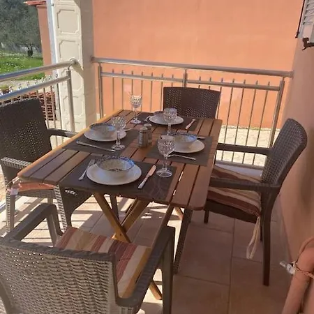 Spiros Place Corfu Ájosz Sztéfanosz